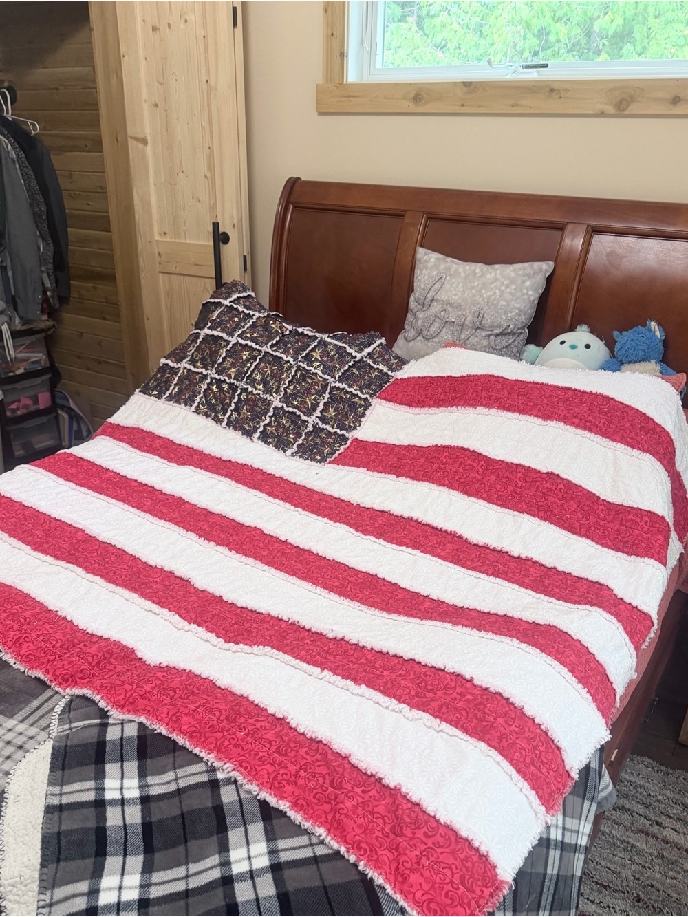 Handmade rag quilt Red, White and blue American Flag Quilted Bed Throw